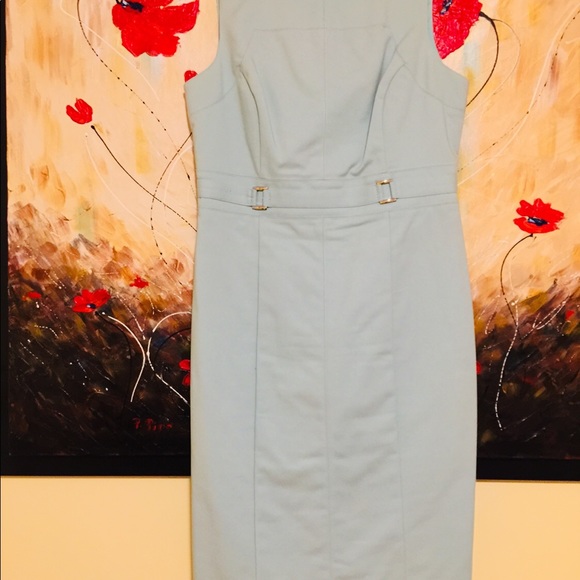 Dress - Picture 5 of 8